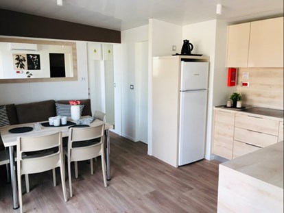 Luxuscamping - Preisniveau: exklusiv - Istrien - Campingplatz Amarin - Meinmobilheim Family auf dem Campingplatz Amarin