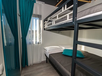 Luxuscamping - Klimaanlage - Istrien - Campingplatz Arena Kažela - Meinmobilheim Camping Villa auf dem Campingplatz Arena Kažela
