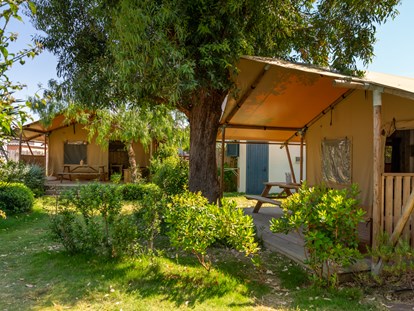 Luxury camping - Art der Unterkunft: Tiny House - Procida Camp & Resort - GOOUTSIDE Procida Camp & Resort - La Caravella