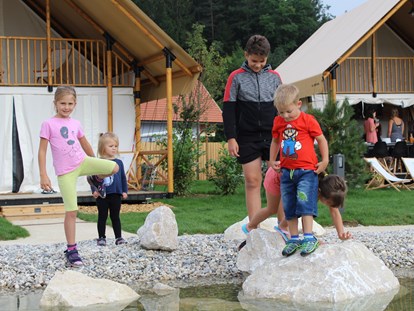 Luxury camping - Dusche - Austria - Family Tent - Lakeside Petzen Glamping Resort Lakeside Family Tent im Lakeside Petzen Glamping Resort