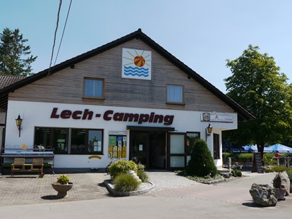 Luxuscamping - Deutschland - Sie haben Ihr Ziel erreicht: Lech Camping - Lech Camping Schlaf-Fass bei Lech Camping