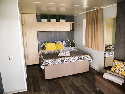 Luxuscamping - Kochmöglichkeit - Dalmatien - Olivia Green Camping - Meinmobilheim Premium Couple Camping Villa Seaview auf dem Olivia Green Camping