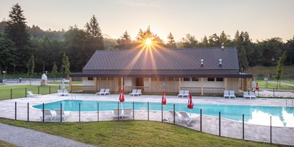 Luxuscamping - Kochmöglichkeit - Julische Alpen - Swimming pool - River Camping Bled Bungalows