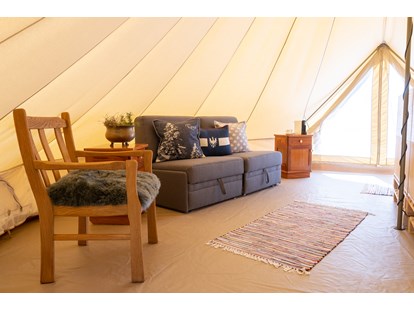 Luxury camping - Unterkunft alleinstehend - Tyrol - Luxuriöse Ausstattung mit dem Komfort eines Hotelzimmers - Camping Gerhardhof Sonnenplateau Camping Gerhardhof