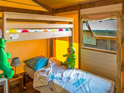 Luxuscamping - Art der Unterkunft: Safari-Zelt - Mittelmeer - Camping Falaise Narbonne-Plage - Vacanceselect Ecoluxe Zelt 4/5 Personen 2 Zimmer von Vacanceselect auf Camping Falaise Narbonne-Plage