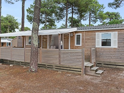 Luxury camping - Argelès Sur Mer - Camping Le Neptune - Vacanceselect Mobilheim Moda 6 Personen 3 Zimmer Klimaanlage 2 Badezimmer von Vacanceselect auf Camping Le Neptune