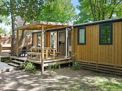 Luxury camping - Kühlschrank - Aquitaine - Camping Mayotte Vacances - Vacanceselect Mobilheim Privilege Club 6 Pers 3 Zimmer Trop. Dusche von Vacanceselect auf Camping Mayotte Vacances