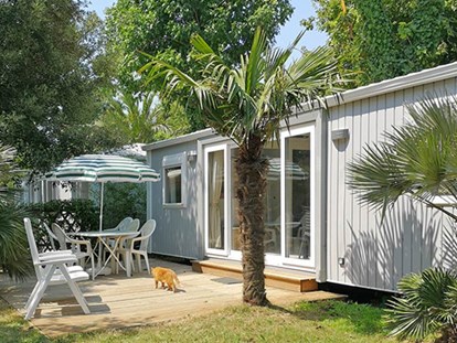 Luxuscamping - Hunde erlaubt - Draguignan - Camping Holiday Marina - Vacanceselect Mobilheim Moda 6 Personen 3 Zimmer Klimaanlage von Vacanceselect auf Camping Holiday Marina