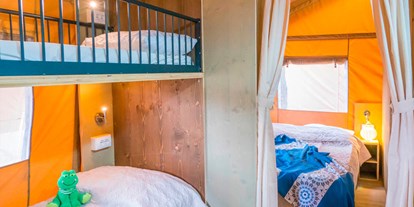 Luxuscamping - Art der Unterkunft: Safari-Zelt - Pula - Camping Bi Village - Vacanceselect Safarizelt 6 Personen 3 Zimmer Badezimmer von Vacanceselect auf Camping Bi Village