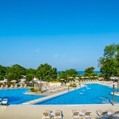 Luxuscamping: Camping Aminess Maravea Camping Resort - Vacanceselect: Safarizelt XXL 4/6 Pers 3 Zimmer BZ von Vacanceselect auf Camping Aminess Maravea Camping Resort
