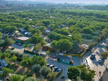 Luxury camping - WC - Italy - Camping Romagna Village - Vacanceselect Airlodge 4 Personen 2 Zimmer Badezimmer von Vacanceselect auf Camping Romagna Village