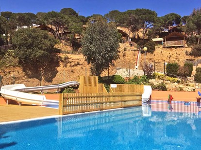 Luxury camping - Kaffeemaschine - Spain - Camping Cala Canyelles - Vacanceselect Cocosuite 4 Personen 2 Zimmer  von Vacanceselect auf Camping Cala Canyelles