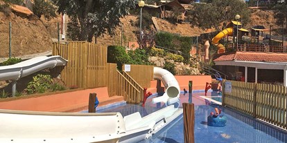 Luxuscamping - WC - Costa Brava - Camping Cala Canyelles - Vacanceselect Safarizelt 6 Personen 3 Zimmer Badezimmer von Vacanceselect auf Camping Cala Canyelles