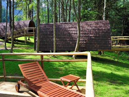 Luxury camping - Kühlschrank - Tyrol - Panorama Wood-Lodges - Nature Resort Natterer See Wood-Lodges am Nature Resort Natterer See