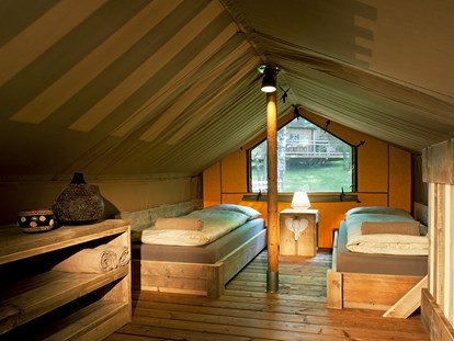 Luxury camping - getrennte Schlafbereiche - Tyrol - Mezzanine Safari-Lodge-Zelt "Elephant" - Nature Resort Natterer See Safari-Lodge-Zelt "Elephant" am Nature Resort Natterer See