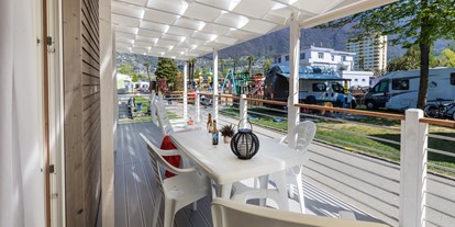 Luxuscamping - Tessin - Campofelice Camping Village Prestige Ibisco auf Campofelice Camping Village