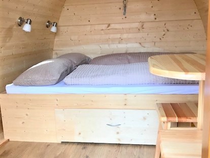 Luxuscamping - Art der Unterkunft: Hütte/POD - Trekking-Pod mit Doppelbett für max. 2 Personen - Campingpark Erfurt Campingpark Erfurt