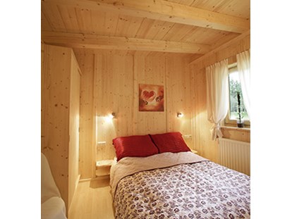 Luxury camping - Terrasse - Tiroler Oberland - Camping Ötztal Alpine Lodges auf Camping Ötztal