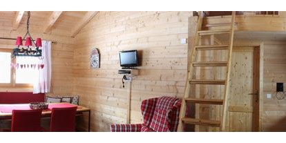 Luxuscamping - WC - Landhaus - rundumblick - Camping Langenwald Blockhäuser auf Camping Langenwald