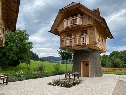 Luxury camping - Preisniveau: gehoben - Germany - Schwarzwälder Hof sBaumhaus Dörfle / Schwarzwälder Hof
