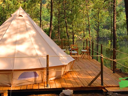 Luxury camping - Porto e Norte de Portugal - Lima Escape Glamour Bell Tent von Lima Escape