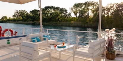 Luxuscamping - Venedig - Sky Bar - Emerald River - Marina Azzurra Resort Marina Azzurra Resort
