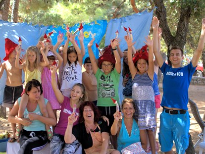 Luxury camping - Dusche - Cres - Lošinj - Kinderanimation - Camping Slatina Freedhome Mobilheime auf Camping Slatina