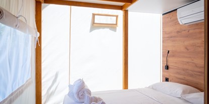 Luxuscamping - Terrasse - Toskana - Glamping-Zelt Safari Loft - Grundriss Dachboden - Camping Lacona Pineta Glamping Tent Safari Loft auf Camping Lacona Pineta