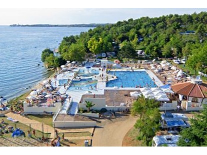 Luxuscamping - Preisniveau: exklusiv - Novigrad - Camping Lanterna - Lanterna Premium Camping Resort - Valamar Lanterna Premium Camping Resort - Mobilheim Family 