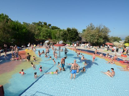 Luxuscamping - Swimmingpool - Villaggio San Francesco - Gebetsroither