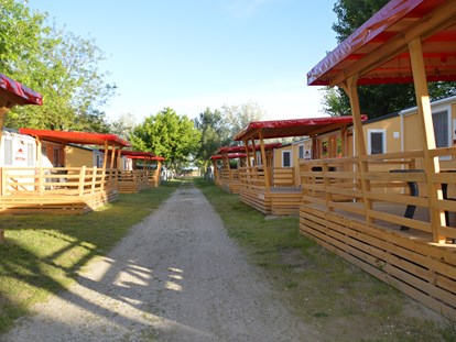 Luxuscamping - Kategorie der Anlage: 4 - Italien - Camping Marina di Venezia - Gebetsroither