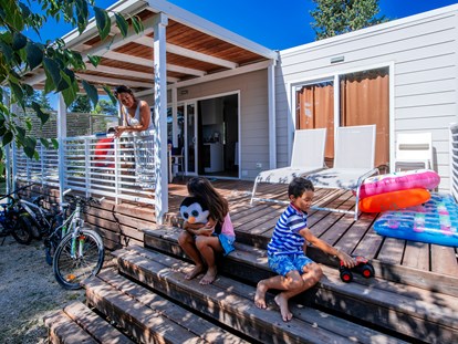 Luxury camping - barrierefreier Zugang ins Wasser - Zaton Holiday Resort