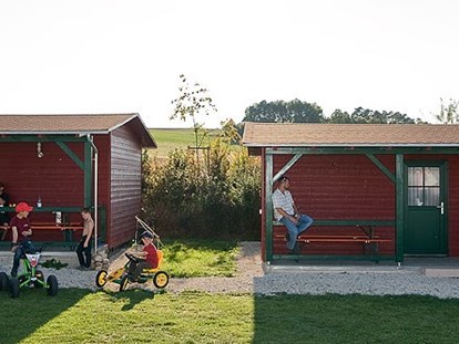 Luxury camping - Umgebungsschwerpunkt: See - unsere Übernachtungshütten im skandinavischen Stil - Mohrenhof Franken