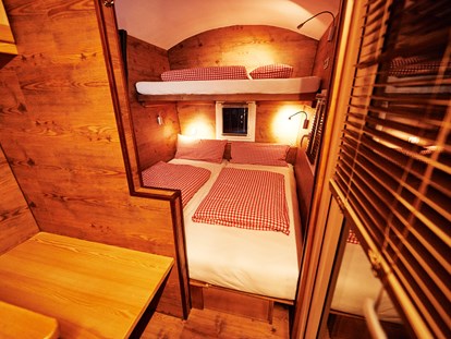 Luxuscamping - Glampingplatz autofrei - Alternativ: Doppelbett 2m x 1,8m - Handwerkerhof Fränkische Schweiz