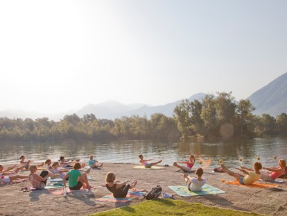Luxury camping - barrierefreier Zugang ins Wasser - Yoga - Campofelice Camping Village