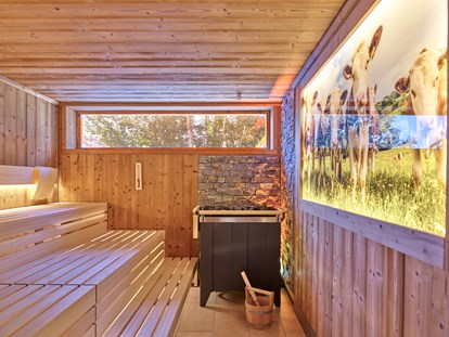 Luxury camping - WLAN - Die finnische Sauna in unserer Thermal-Vital-Oase. - Kur- und Feriencamping Holmernhof Dreiquellenbad