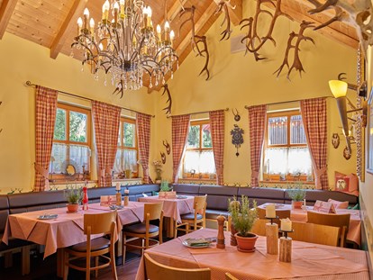 Luxury camping - Sauna - Das "Jagdhäusl" in unserem Wirtshaus. - Kur- und Feriencamping Holmernhof Dreiquellenbad