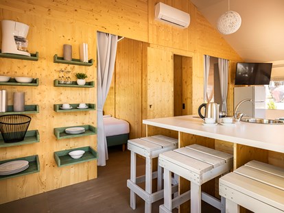 Luxuscamping - gut erreichbar mit: Auto - Maistra Camping Amarin