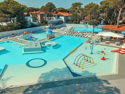 Luxuscamping - Whirlpool - Camping Mare e Pineta - Vacanceselect