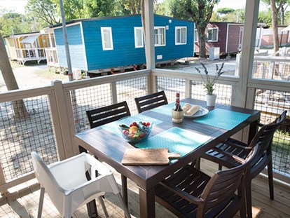 Luxuscamping - Kategorie der Anlage: 3 - Italien - Camping Marina Camping Village - Vacanceselect