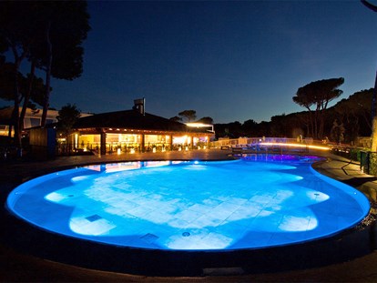 Luxuscamping - Wellnessbereich - Camping Cavallino - Vacanceselect