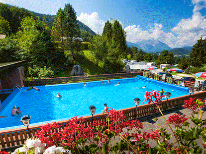 Luxuscamping - Terrasse - Tennengau - Beheizter Pool - Campingplatz Allweglehen Chalet auf Campingplatz Allweglehen