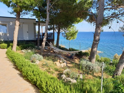 Luxuscamping - Kochmöglichkeit - Split - Dubrovnik - Premium mobile home with sea view -40m2 - Lavanda Camping**** Premium Mobile Home with sea view