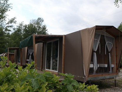 Luxuscamping - Art der Unterkunft: Safari-Zelt - Lago di Como - Maxi tent auf Camping Montorfano - Camping Montorfano Maxi tents