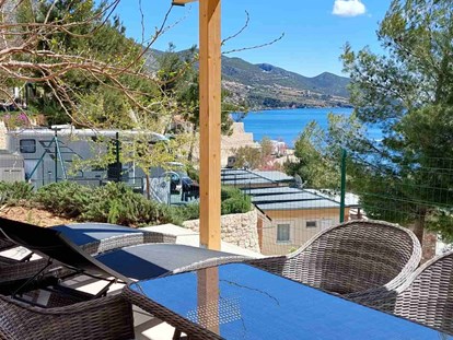 Luxury camping - Parkplatz bei Unterkunft - Split - Süd - Terrace - Lavanda Camping**** Premium Tris Mobile Home