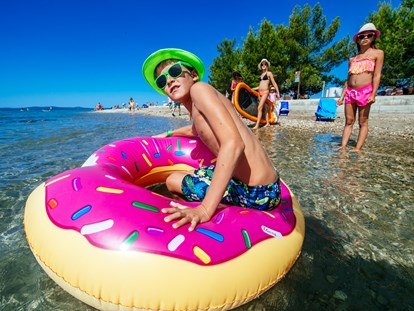 Luxury camping - getrennte Schlafbereiche - Dalmatia - Der Strand - Zaton Holiday Resort Mobilheime auf Zaton Holiday Resort