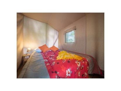 Luxuscamping - WC - Vaucluse - Yelloh! Village Verdon Parc Lodgezelt 2 Schlafzimmer auf Yelloh! Village Verdon Parc