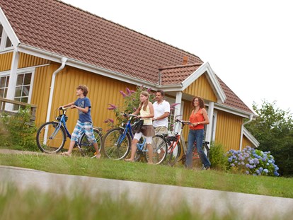 Luxuscamping - Art der Unterkunft: Bungalow - Deutschland - Familienfahrradtour - Südsee-Camp Ferienhaus Malmö am Südsee-Camp