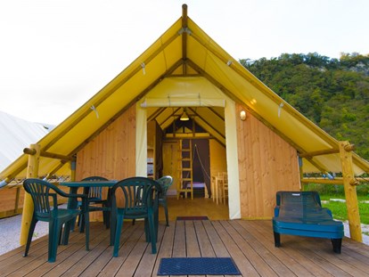 Luxury camping - Preisniveau: gehoben - Veneto - Camping al Lago Arsie Sampei Zelt am Camping al Lago Arsie