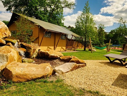 Luxury camping - Parkplatz bei Unterkunft - Germany - Drei Glampingzelte in schöner Umgebung - Campingpark Heidewald Campingpark Heidewald